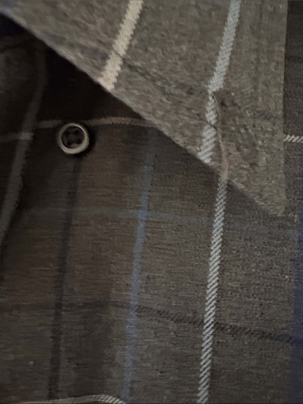 Dockers Men's Gray Plaid Button-Down Shirt with Subtle Blue Windowpane - Picture 3 of 5